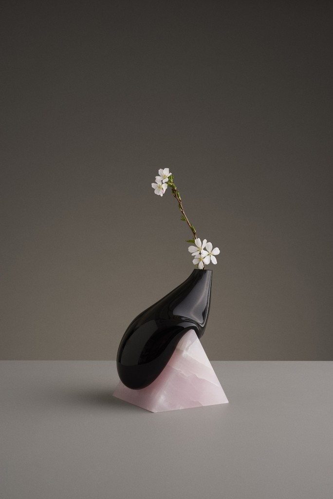  Vase Indefinite Model Large Duo Credits/ ©Erik Olovsson Courtesy of Galerie kreo 